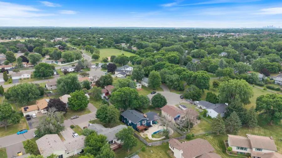 8117 Florida Court N, Brooklyn Park, MN 55445 - #2