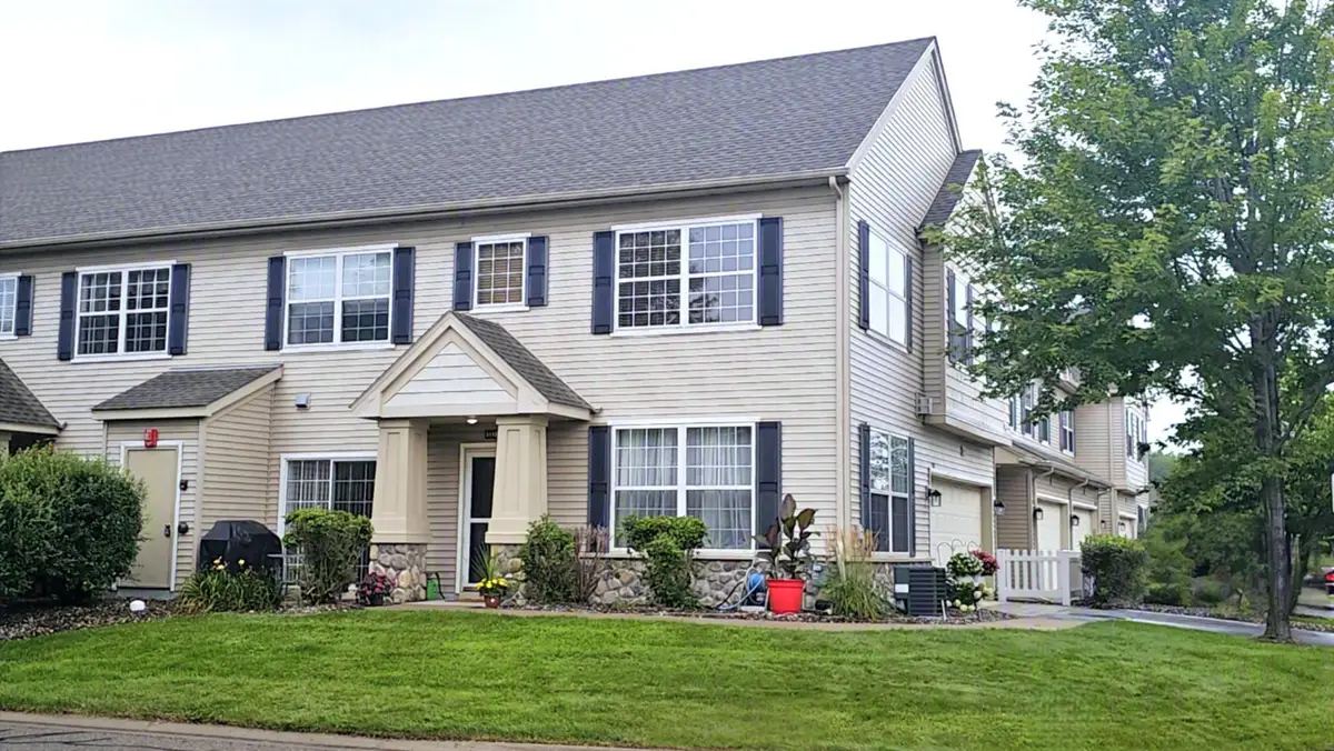 11122 Aberdeen Street Ne #E, Blaine, MN 55449 - #1