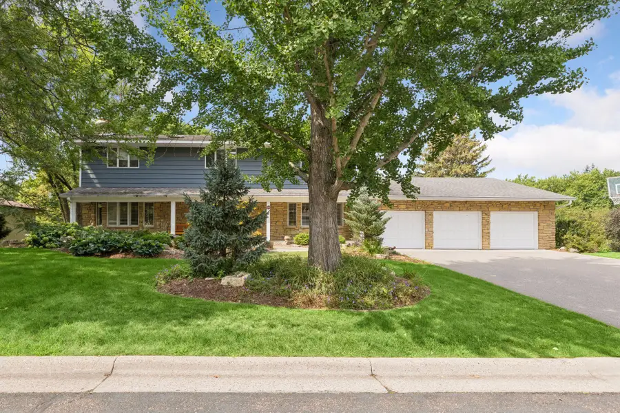 1355 Medora Road, Mendota Heights, MN 55118 - #2