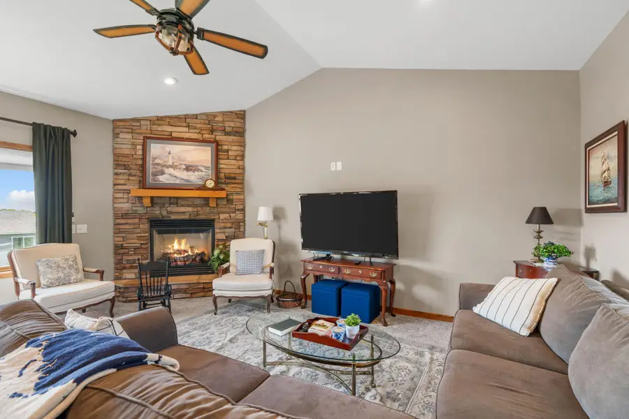 930 Aspen Circle, Watertown, MN 55388 - #2