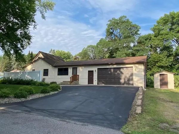 302 4th Street S, Princeton, MN 55371
