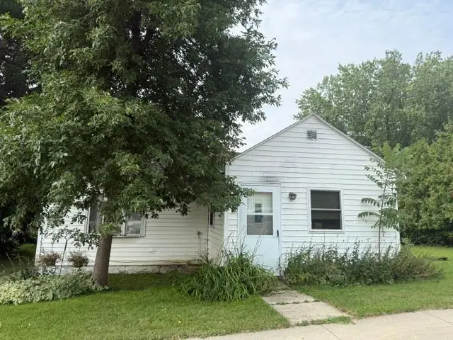 213 State Street Nw, Evansville, MN 56326 - #1