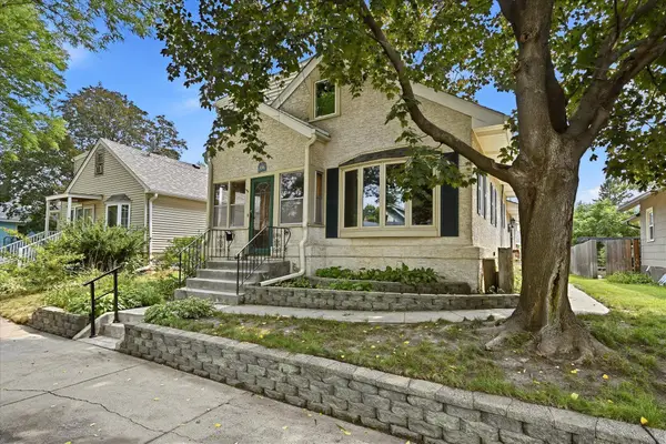 1918 Clear Avenue, Saint Paul, MN 55119