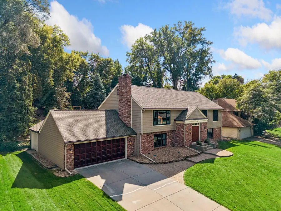 1538 Mccarthy Road, Eagan, MN 55121 - #3