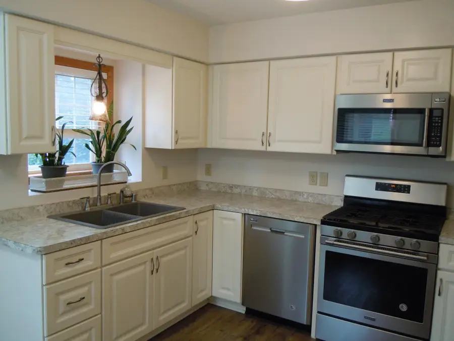 8620 Oxford Lane, Brooklyn Park, MN 55443 - #2