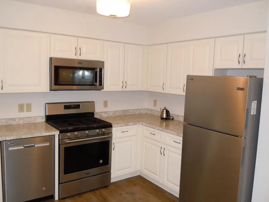 8620 Oxford Lane, Brooklyn Park, MN 55443 - #3