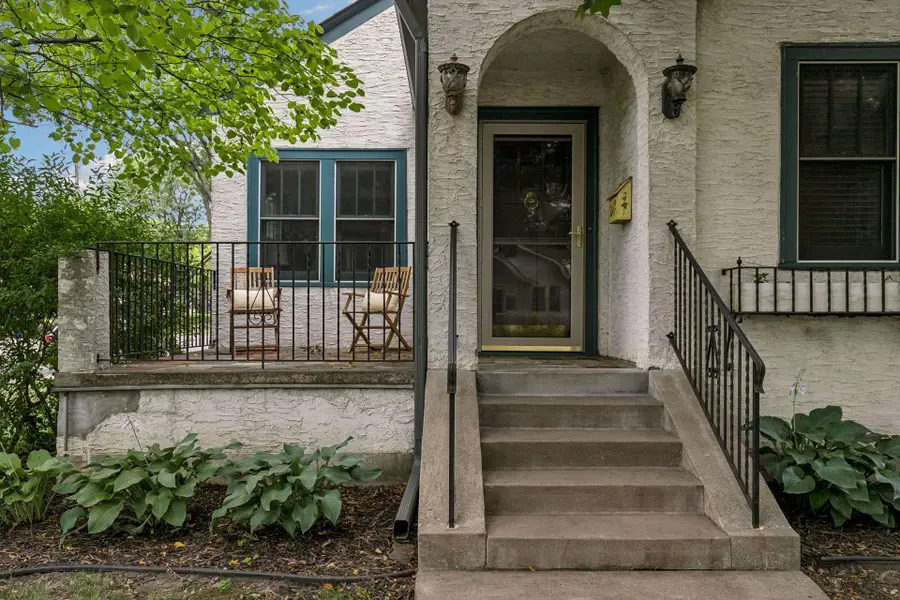 422 Brimhall Street, Saint Paul, MN 55105 - #2