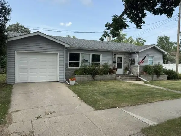 421 NE 4th Street Ne, Valley City, ND 58072