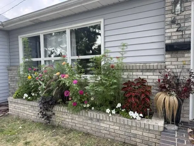421 NE 4th Street Ne, Valley City, ND 58072 - #2