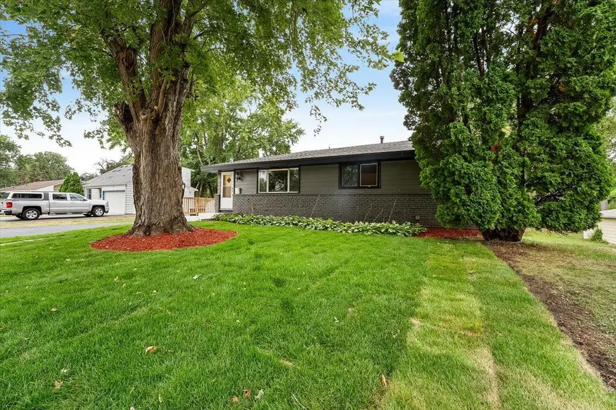 1401 Winnetka Avenue N, Golden Valley, MN 55427 - #3