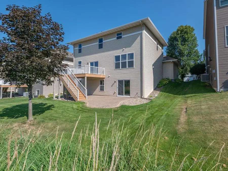 1511 Pembroke Pass, Chanhassen, MN 55317 - #3