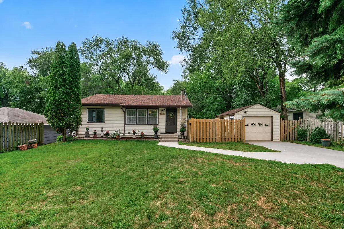 10138 Harriet Avenue S, Bloomington, MN 55420 - #1