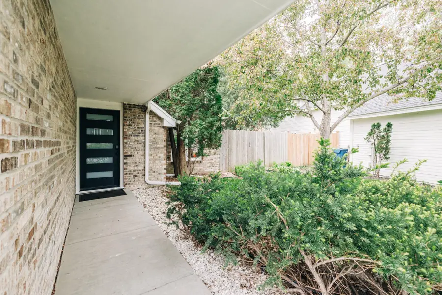 18701 Clear View Drive, Minnetonka, MN 55345 - #2