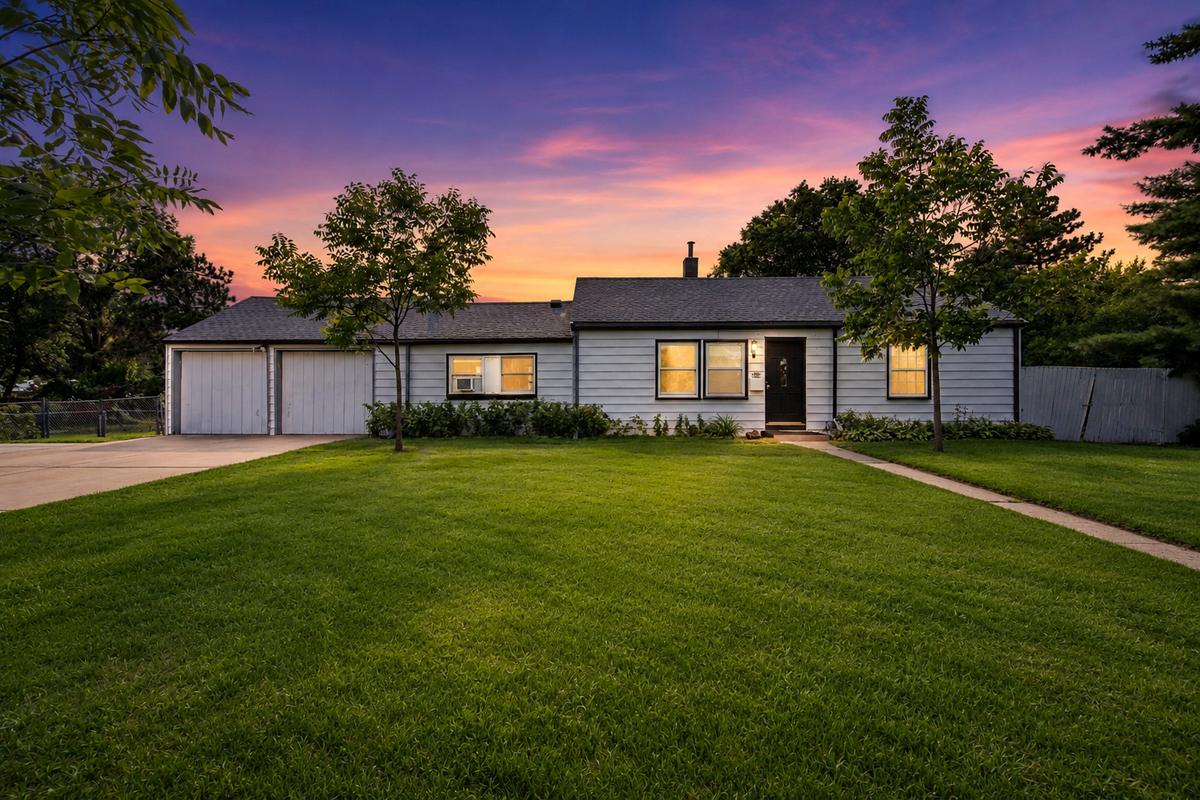 9916 2nd Avenue S, Bloomington, MN 55420 - #1