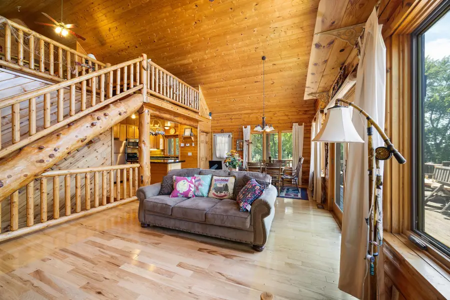 5962 County Road 7 Sw, Howard Lake, MN 55349 - #3