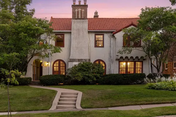 401 W Minnehaha Parkway, Minneapolis, MN 55419