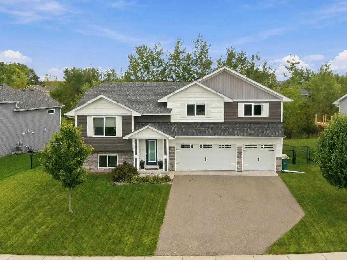1638 Hidden Trail, Mayer, MN 55360 - #1