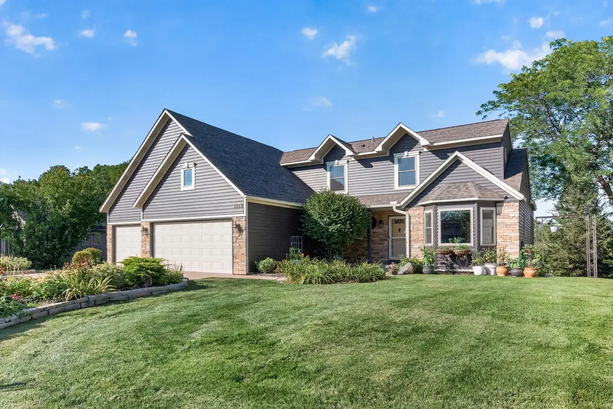 3569 Gershwin Avenue N, Oakdale, MN 55128 - #1