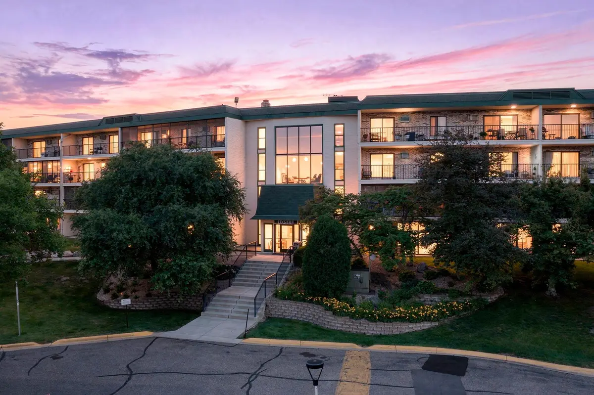 10411 Cedar Lake Road #213, Minnetonka, MN 55305 - #1