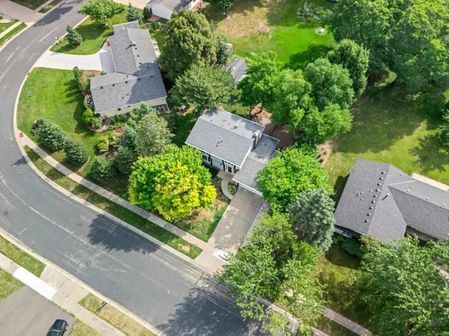 9609 Utica Road, Bloomington, MN 55437 - #2
