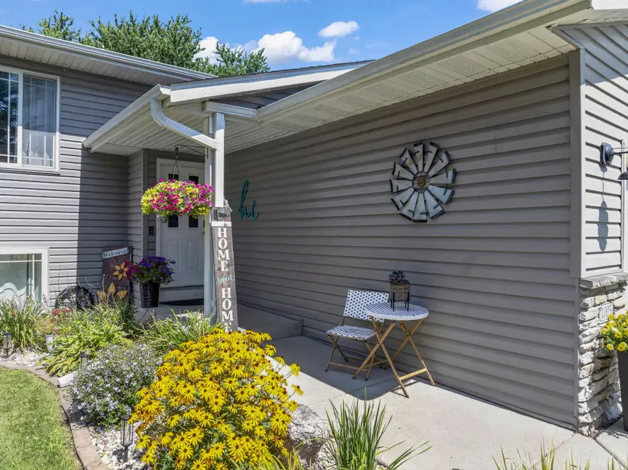 1005 4th Place Nw, Kasson, MN 55944 - #2