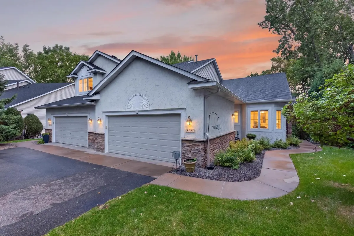 13250 39th Avenue N, Plymouth, MN 55441 - #1