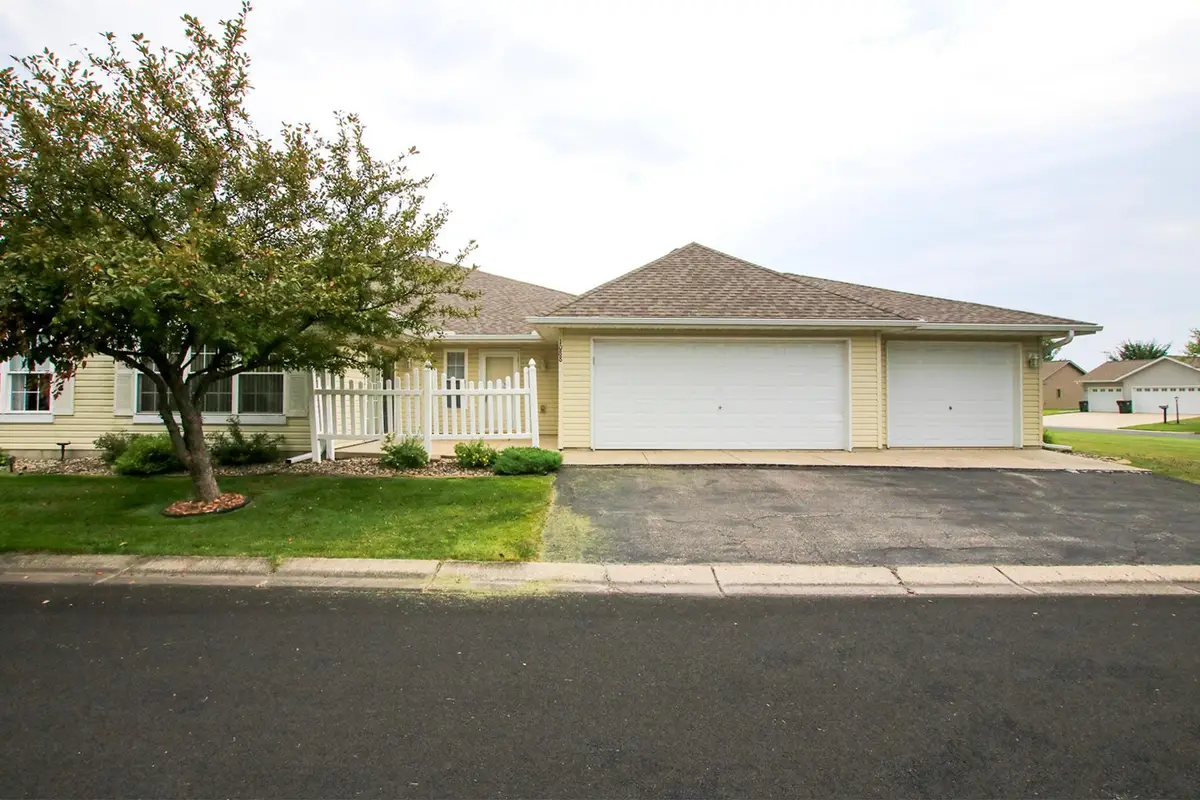 1088 Blackbird Trail Sw, Hutchinson, MN 55350 - #1