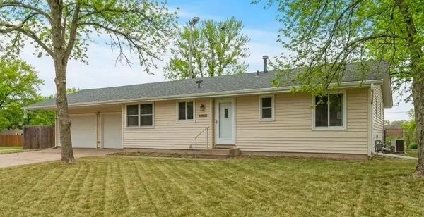10361 Uplander Street Nw, Coon Rapids, MN 55433