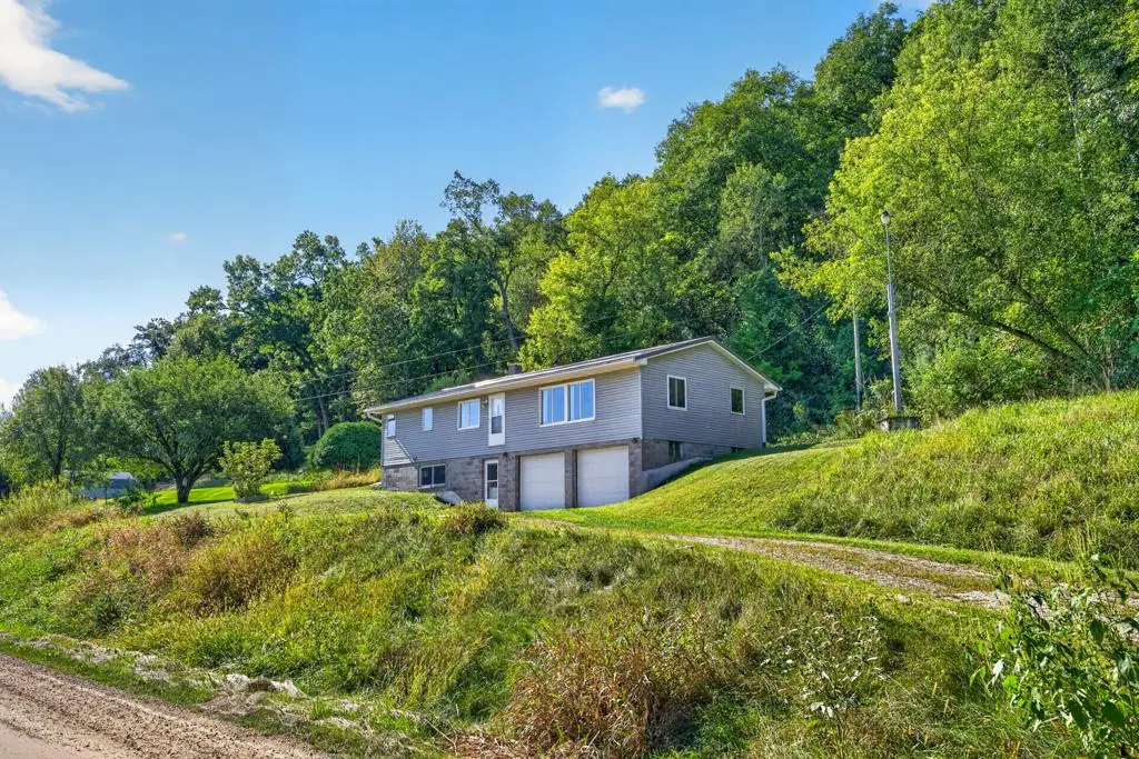 18599 Horse Shoe Road, Rollingstone, MN 55969 - #1