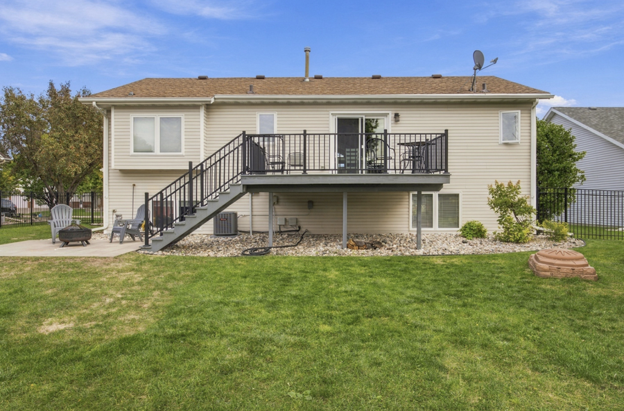 2715 32nd Street S, Fargo, ND 58103 - #3