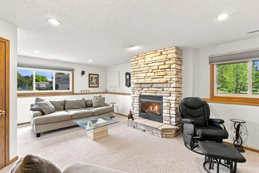 12555 Hillside Lane Se, Becker, MN 55308 - #2