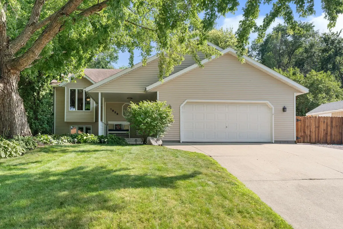 1939 Greenwood Drive Ne, Owatonna, MN 55060 - #1