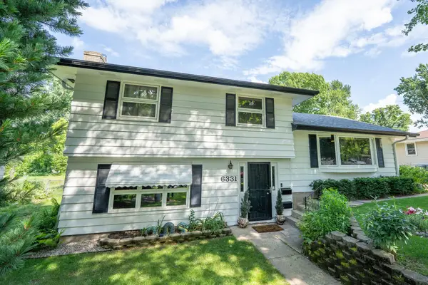 6331 Monroe Street Ne, Fridley, MN 55432