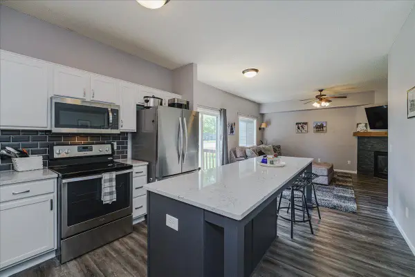 20591 Keystone Avenue, Lakeville, MN 55044