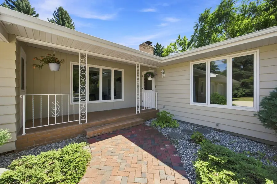 3206 Rivershore Drive S, Moorhead, MN 56560 - #3