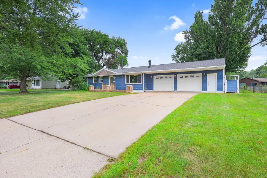 7700 65th Avenue N, Brooklyn Park, MN 55428 - #2