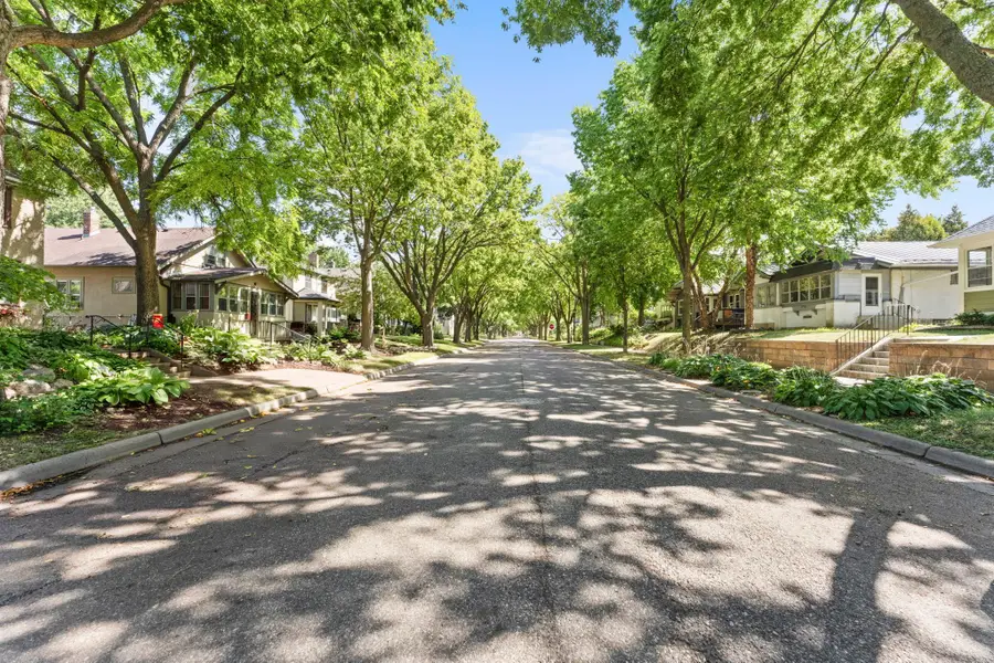 1717 Juliet Avenue, Saint Paul, MN 55105 - #2