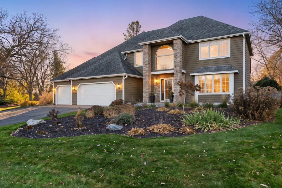 10954 Yukon Avenue S, Bloomington, MN 55438 - #2