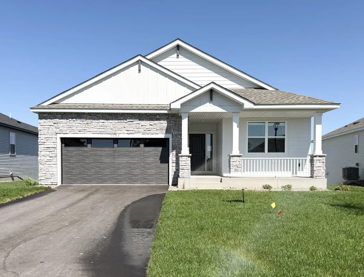 5182 Long Pointe Bay, Woodbury, MN 55129 - #1