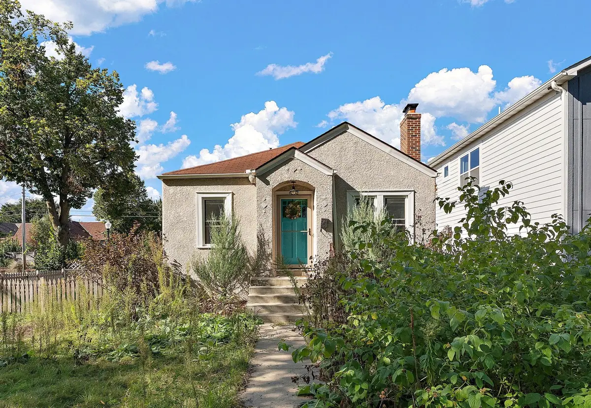 4252 Oakland Avenue, Minneapolis, MN 55407 - #1