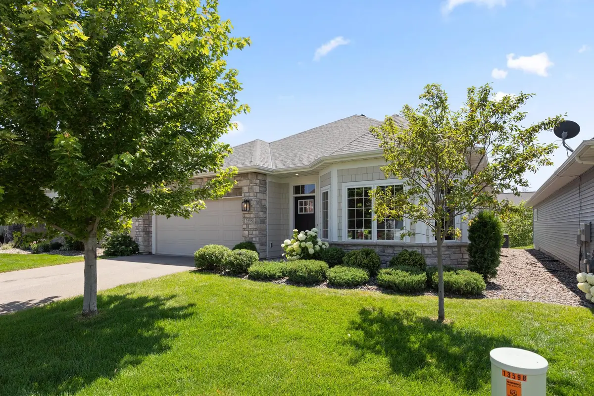 13598 Crownline Drive Ne, Prior Lake, MN 55372 - #1