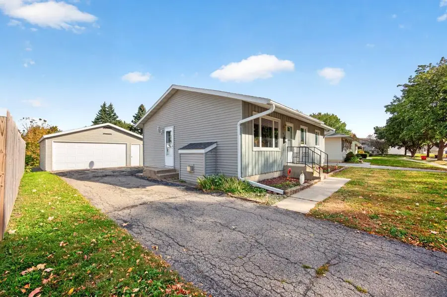 967 16 1/4 Street Se, Rochester, MN 55904 - #2