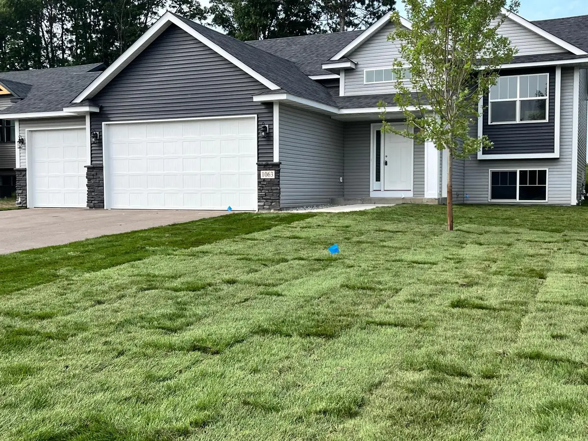 1063 Bellaire Boulevard Nw, Isanti, MN 55040 - #1