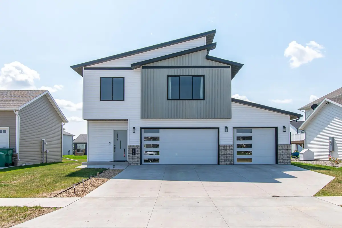 6013 Kodiak Lane, Horace, ND 58047 - #1