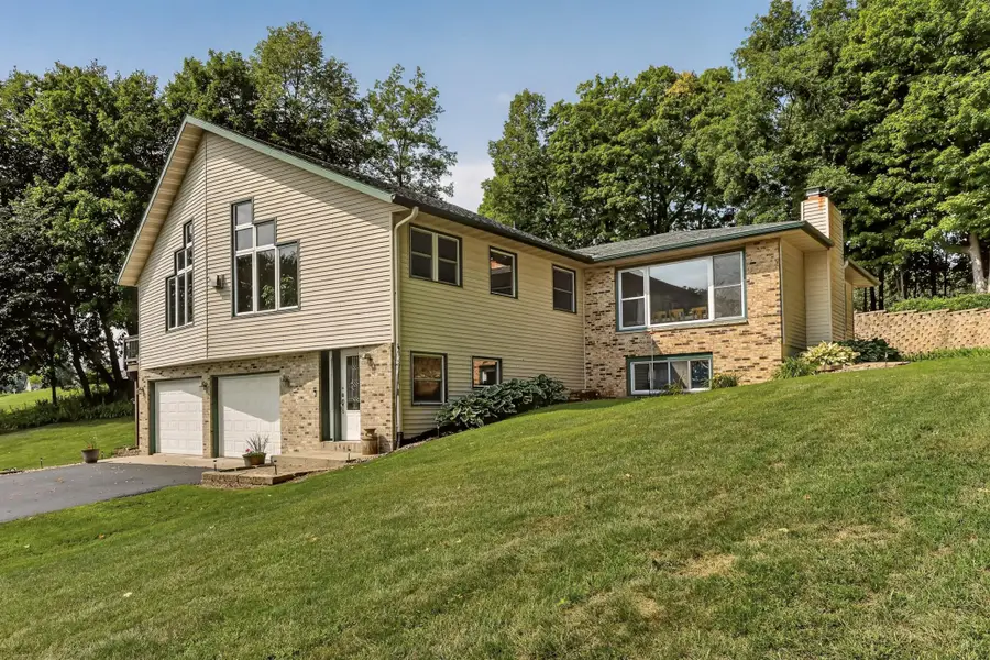 700 8th Street Sw, Pine Island, MN 55963 - #3