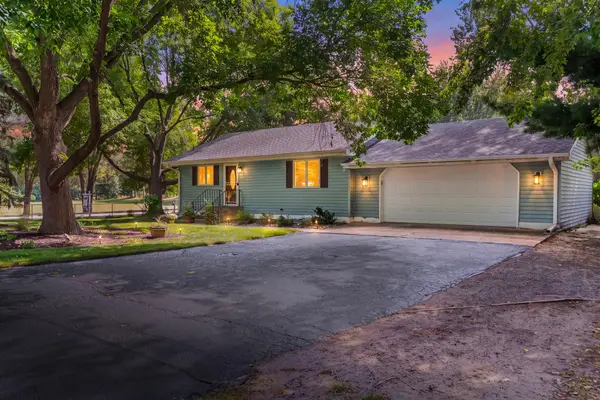 1770 Ridgewood Avenue, White Bear Twp, MN 55110