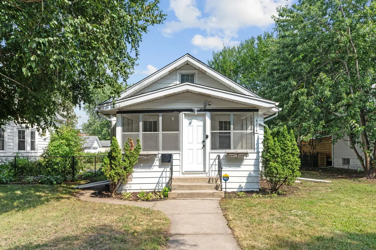 4214 Vincent Avenue N, Minneapolis, MN 55412 - #1