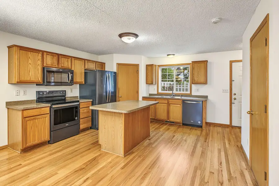 12 City View Lane, Saint Paul, MN 55107 - #3