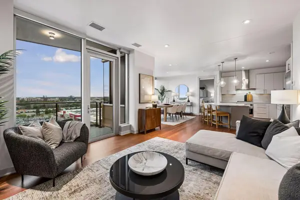 3209 Galleria #1103, Minneapolis, MN 55435