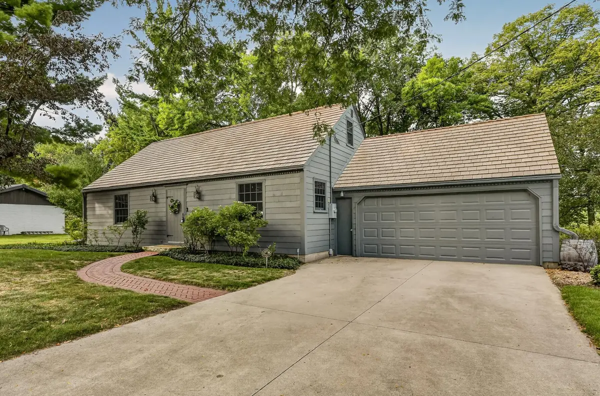 2645 Riverside Lane Ne, Rochester, MN 55906 - #1
